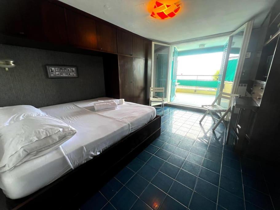 Suite Levante 56 - Fronte Mare Sanremo Ospedaletti Kültér fotó